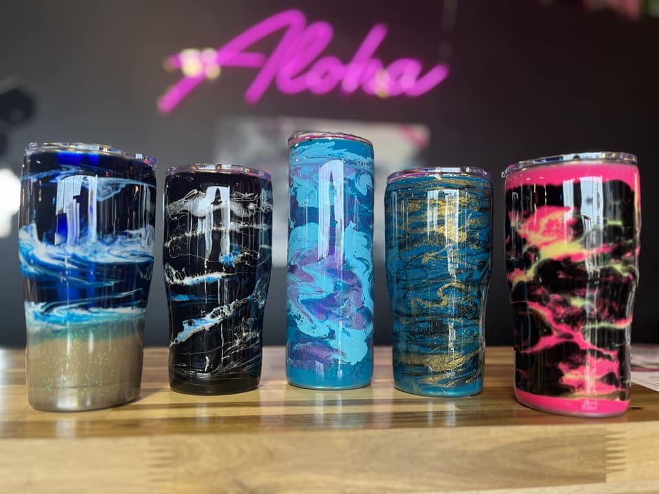 \"hawaii-fluid-art-resin-tumblers\"